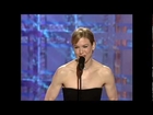 Reene Zellweger Wins Best Actress Motion Picture Musical or Comedy - Golden Globes 2001