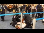 DALLAS AIRPORT FIGHT CAUGHT ON VIDEO - 10/23/2014