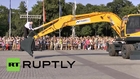 Russia: Deft footwork a must with a 21-tonne dance partner