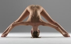 Des cours de yoga nu à New York - ZAPPING ACTU DU 28/03/2014
