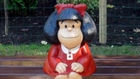 Éxito de Mafalda en Oviedo colas para hacer fotos junto a su estatua